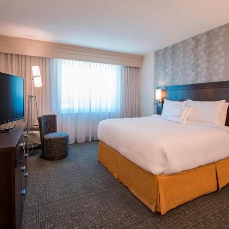 Courtyard By Marriott Columbus Hotell Eksteriør bilde