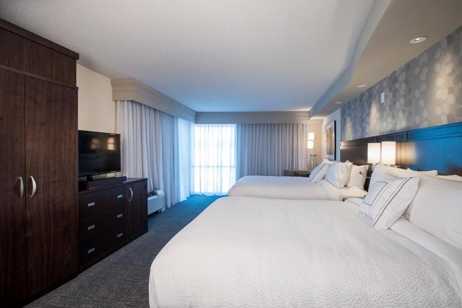 Courtyard By Marriott Columbus Hotell Eksteriør bilde