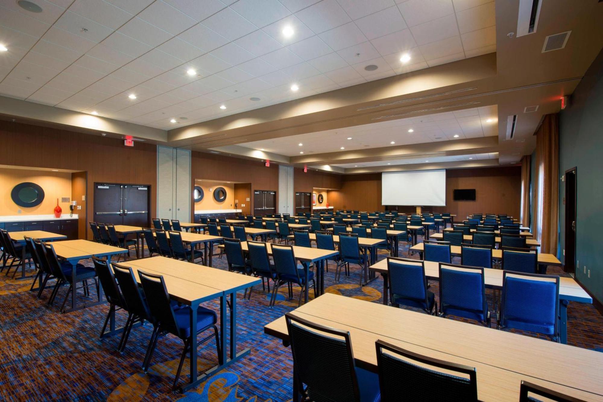 Courtyard By Marriott Columbus Hotell Eksteriør bilde