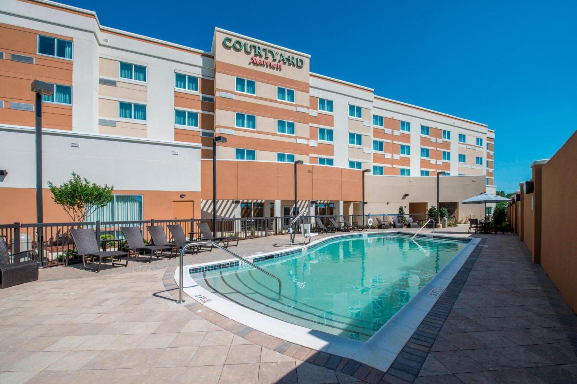 Courtyard By Marriott Columbus Hotell Eksteriør bilde